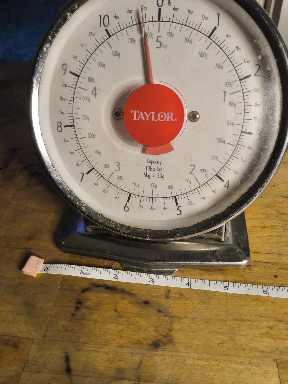 Taylor Vintage Stainless Kitchen Scale in White and Red